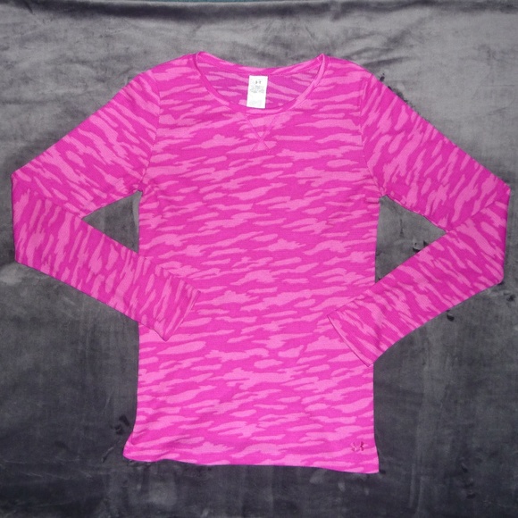 Under Armour Tops - Under Armour Pink Camo Thermal Long Sleeve Crew